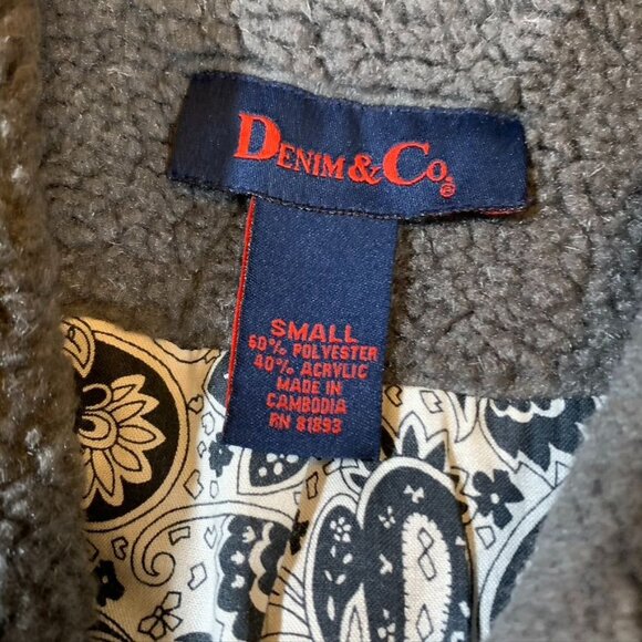 Denim & Co Woemsn Small Jacket Gray Teddy Sherpa With Pockets Paisley Lining - Picture 6 of 13
